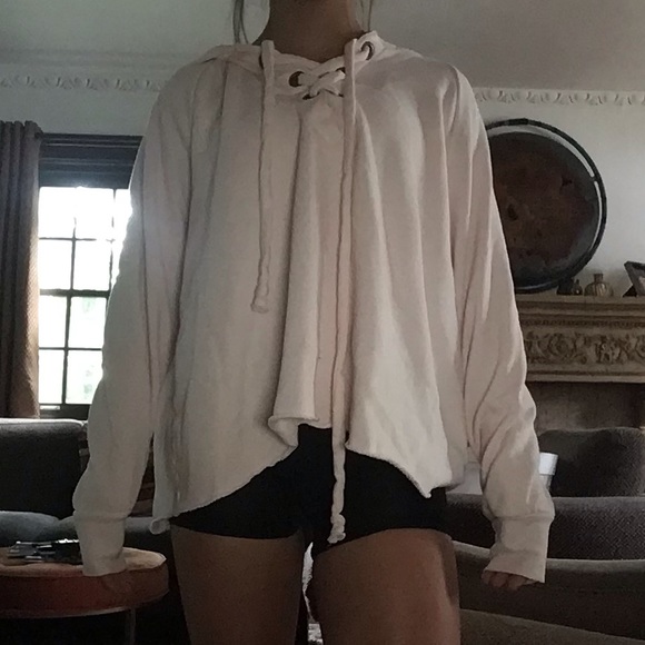 Wildfox Tops - Wild fox pink sweatshirt